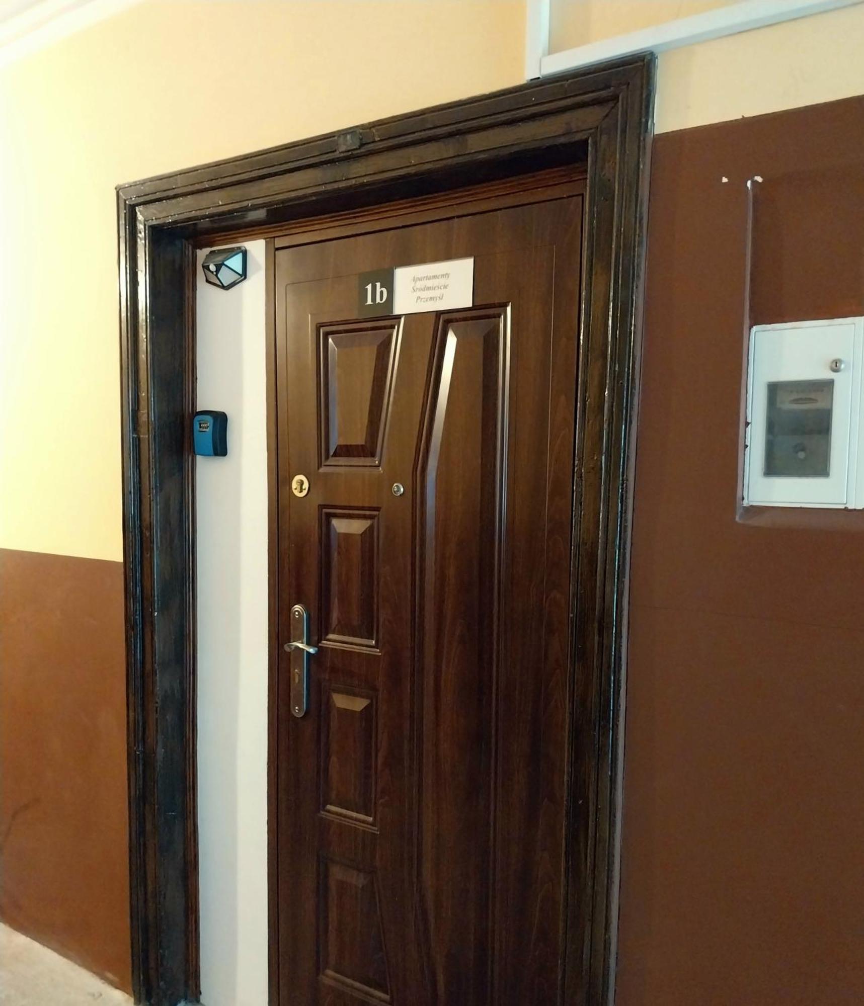 Apartament Srodmiescie プシェムィシル エクステリア 写真