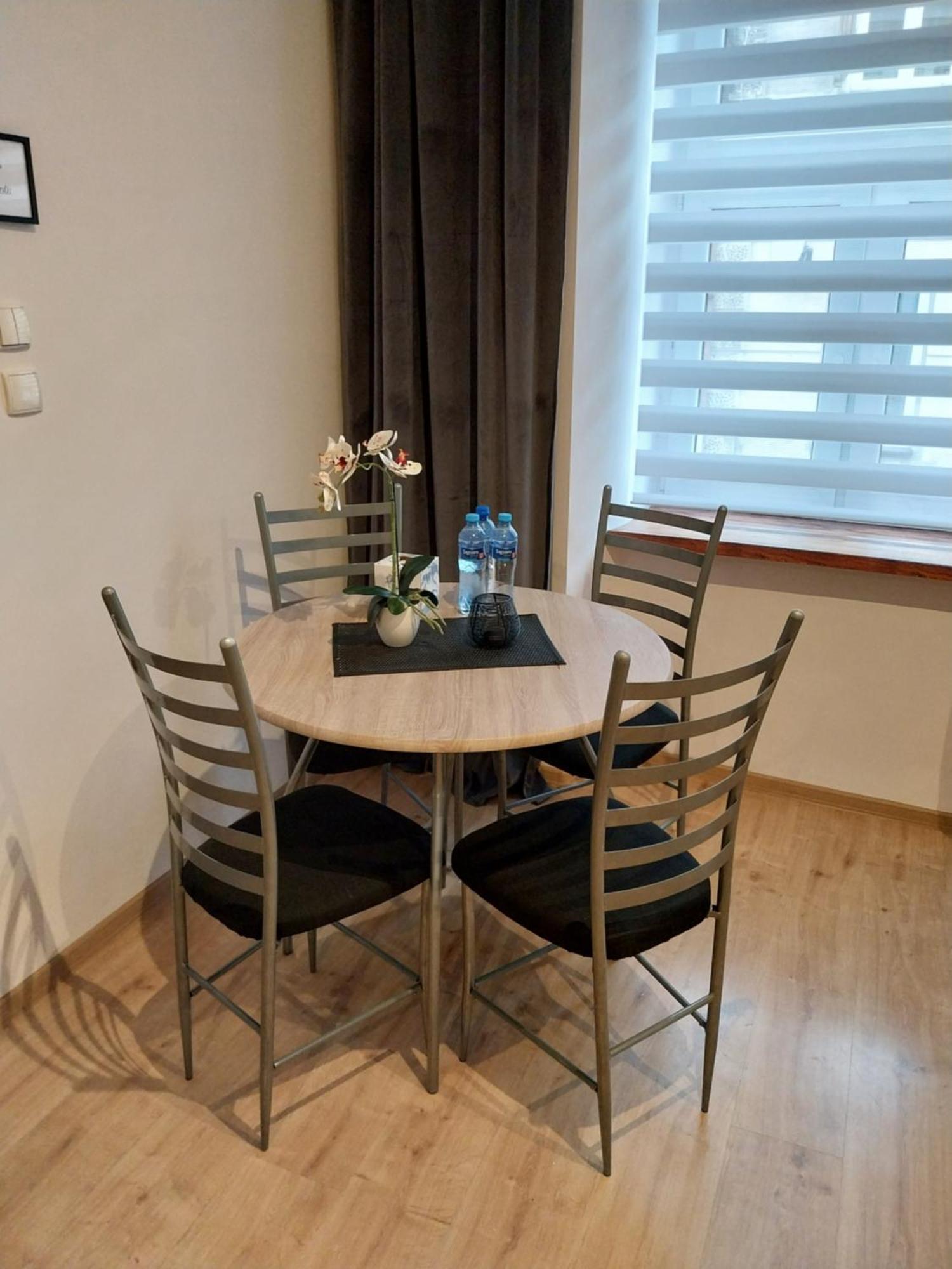 Apartament Srodmiescie プシェムィシル エクステリア 写真